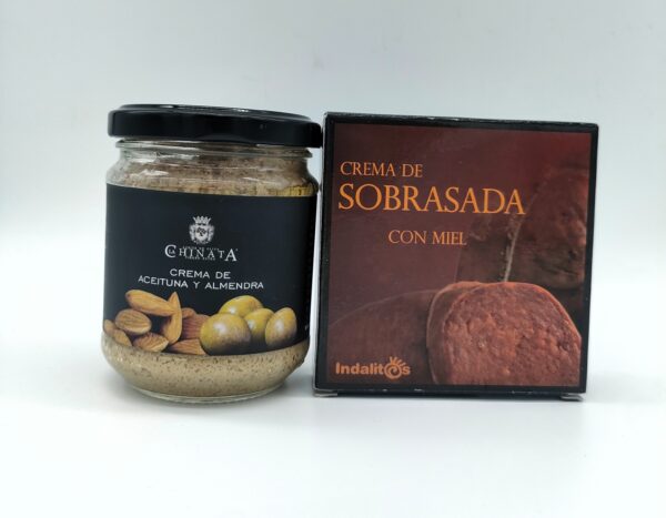 Crema de aceituna y almendra y crema de sobrasada con miel